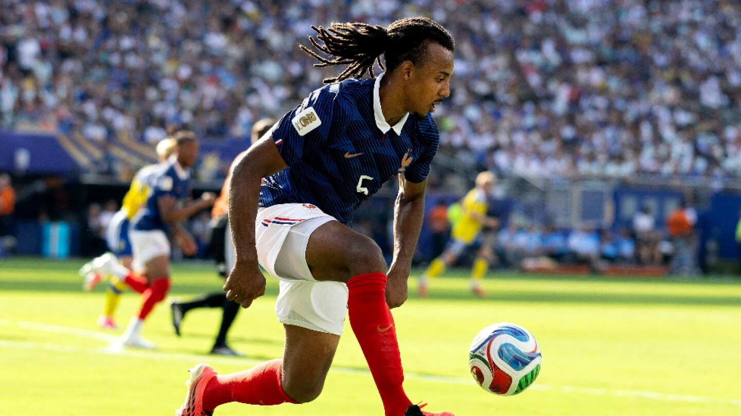 Jules Koundé: Paraguay es “intenso” y “muy físico”