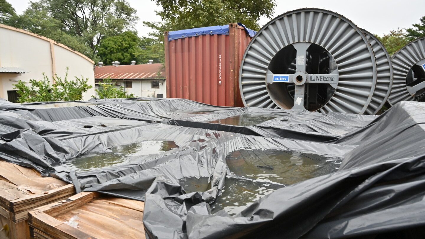 IPS: Desaparecen cables de obra licitada por G. 69.000 millones