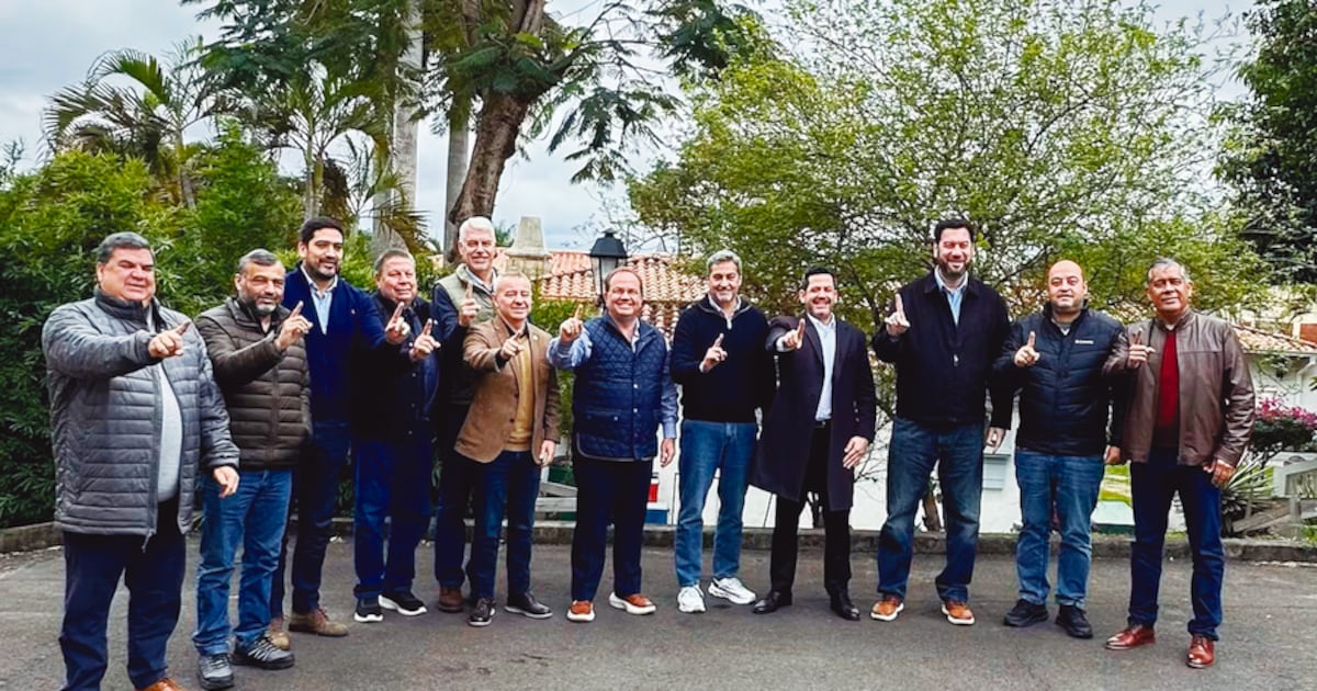 Camilo Pérez aglutina completa unidad de colorados en Asunción