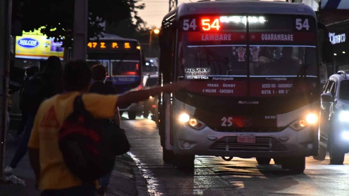 Personas con discapacidad contarán con una nueva tarjeta para viajar en el transporte público