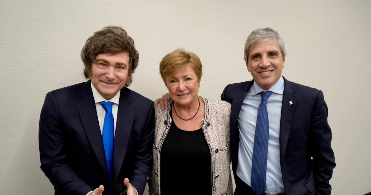 Directora del FMI visitará Argentina a fin de mes