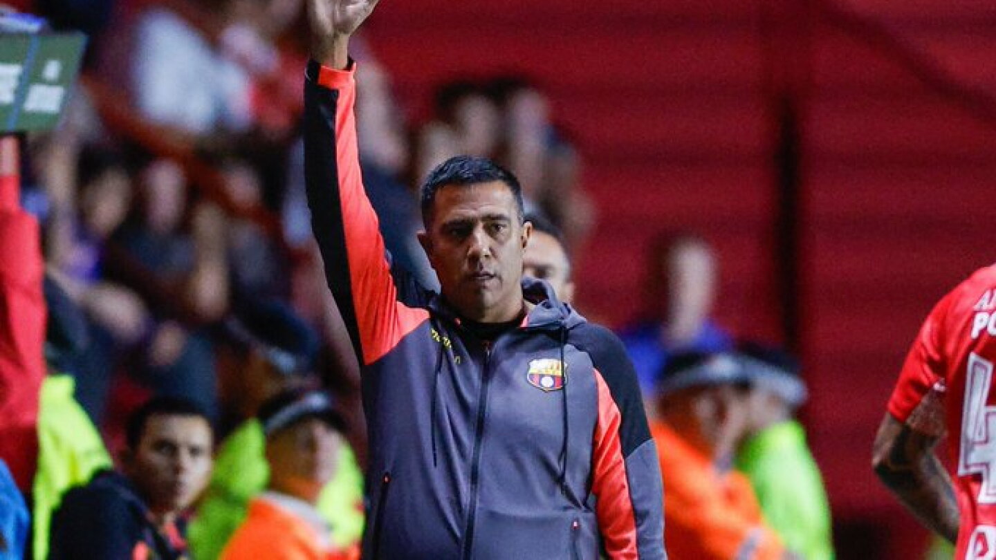 César Farías confía en recuperar la mejor versión de Sergio Díaz