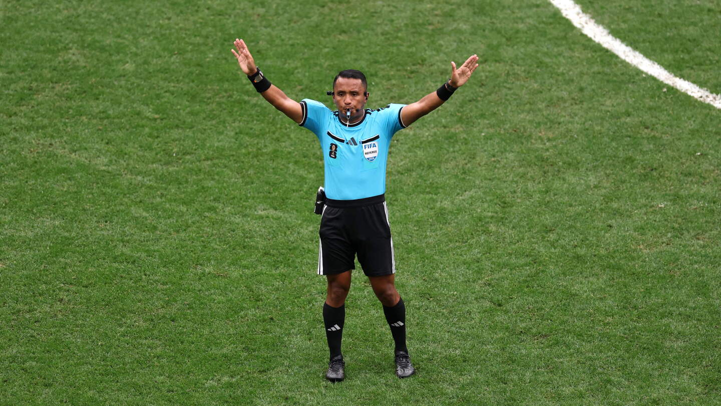 Iván Barton dirigirá la semifinal Francia-España