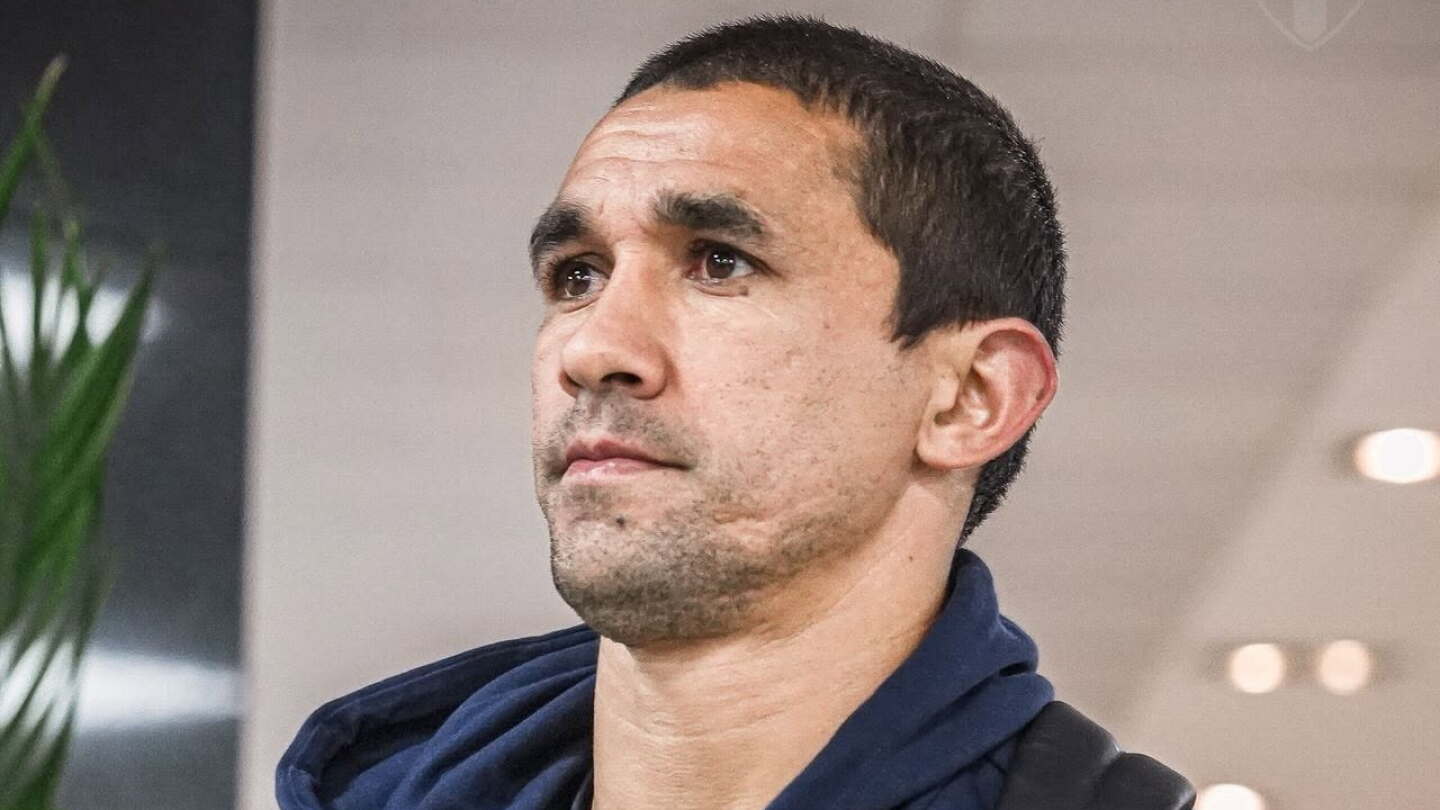 Gustavo Velázquez: “Mi cabeza está en Cerro”
