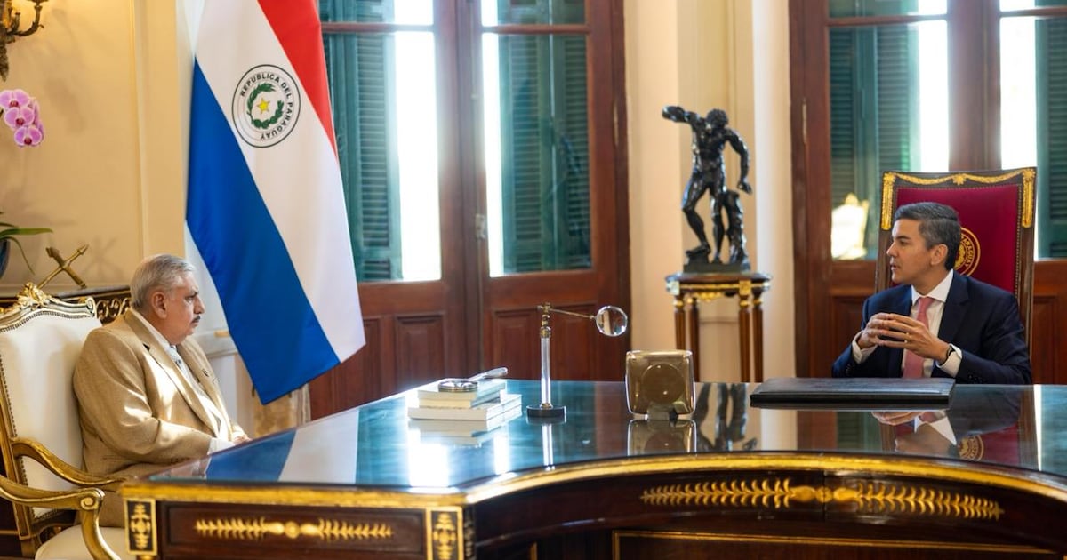 Peña convocó al presidente del IPS para abordar provisión de medicamentos y agilización de trámites