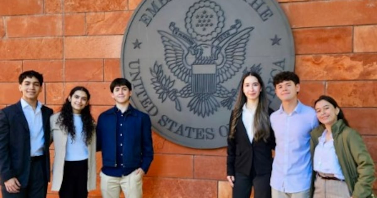 Jóvenes paraguayos viajarán a los EE. UU. para estudiar una carrera universitaria