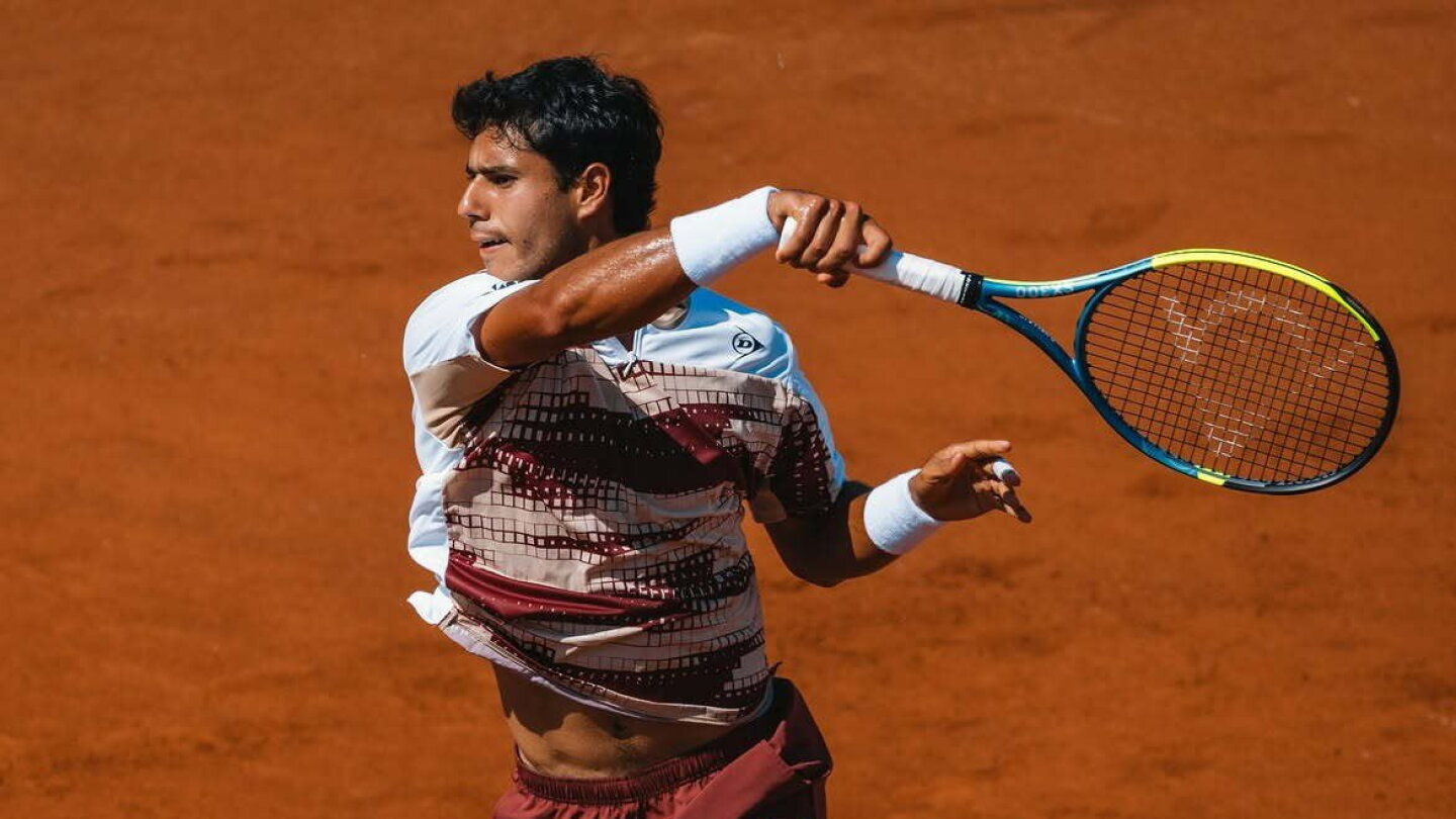 Dani Vallejo cierra una semana histórica pese a caer en semifinales