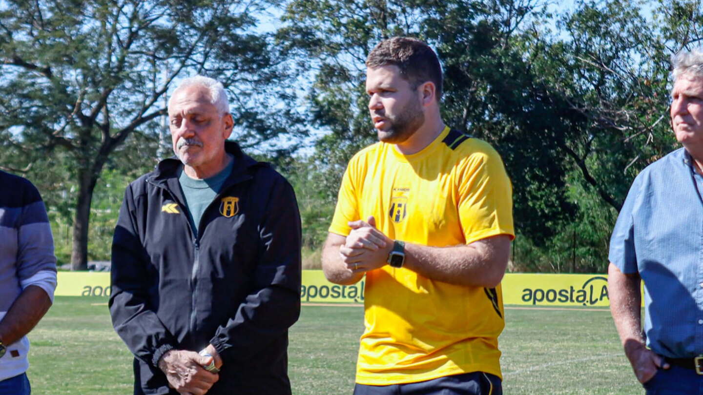 Guaraní renueva expectativas con Ariel Galeano al frente