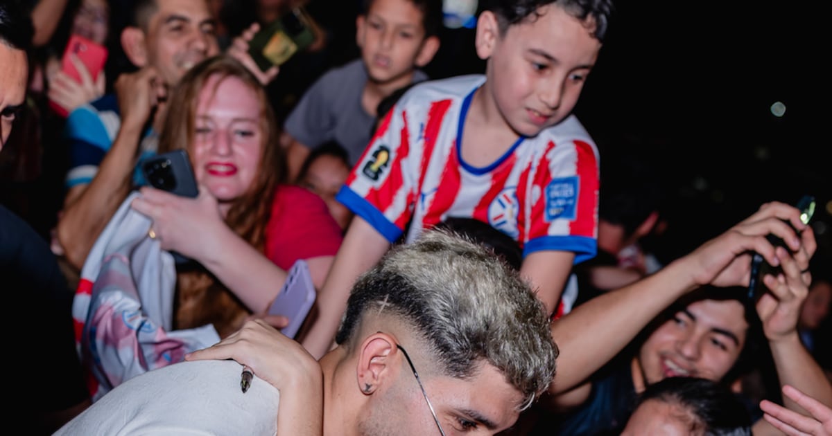 Julio Enciso se encontró con sus aficionados en el evento Nación Fútbol de Pepsi