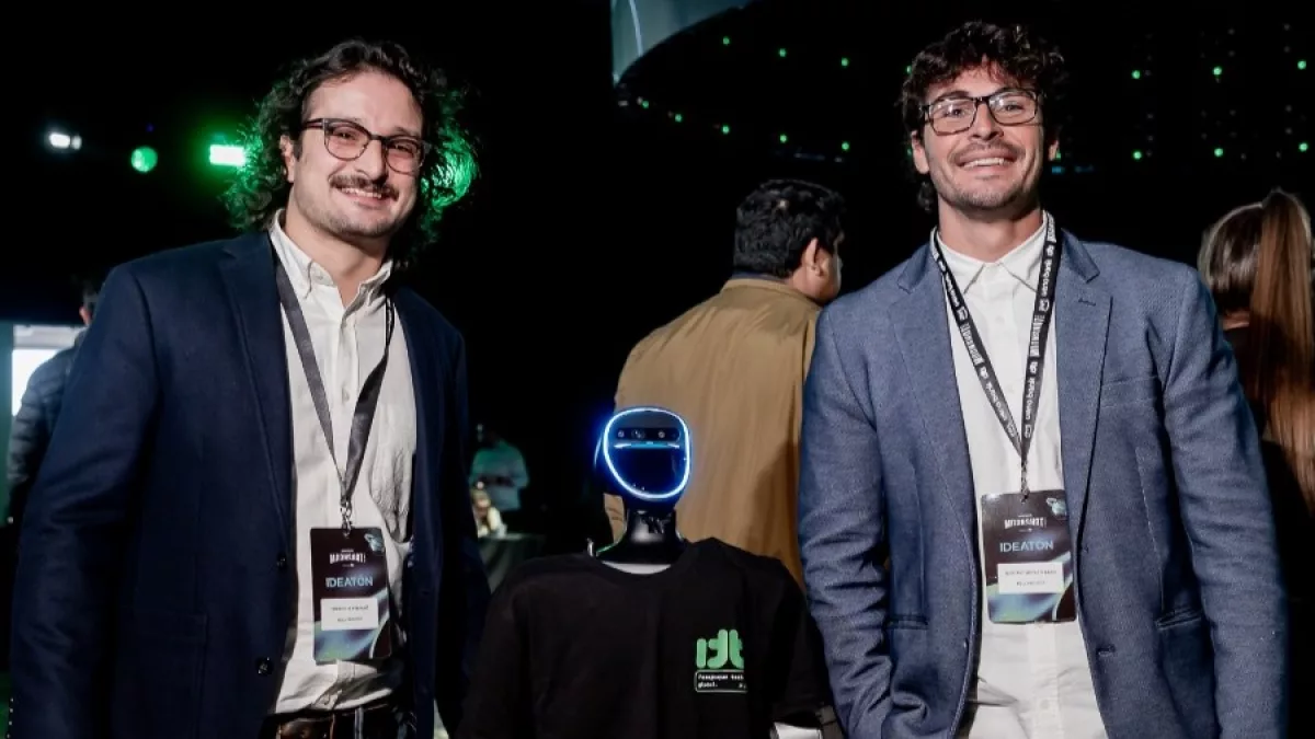Esta tecnología resuelve la complejidad de contratar equipos remotos sin quedar atrapado entre trámites, bancos y regulaciones