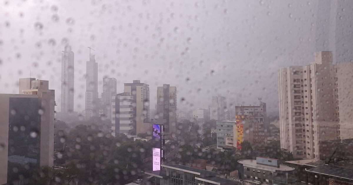 Meteorología pronostica para hoy un día nublado y con lloviznas