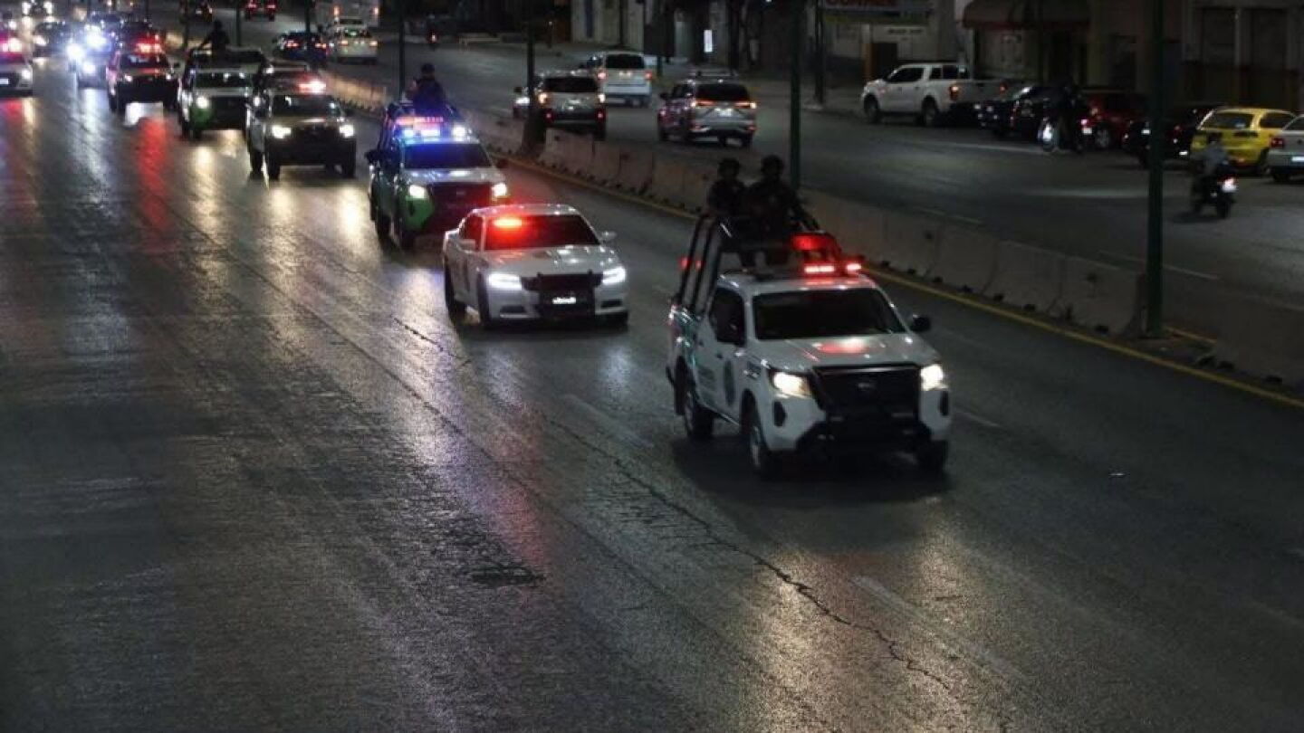 Mueren 2 miembros de la Guardia Civil de México al parecer por explosión de carro bomba