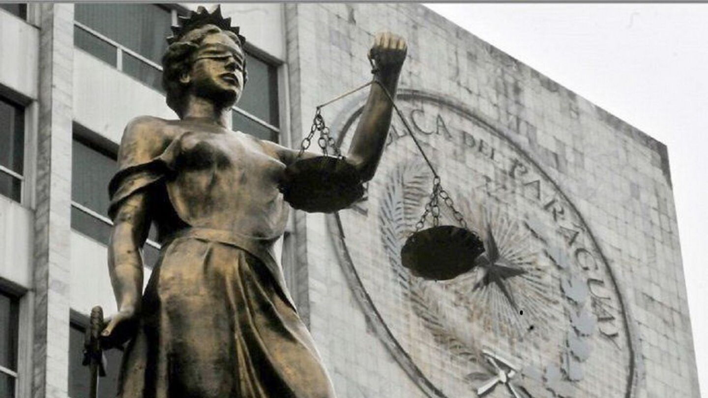 Sobreseen a mujer en un caso por falsificación de documentos
