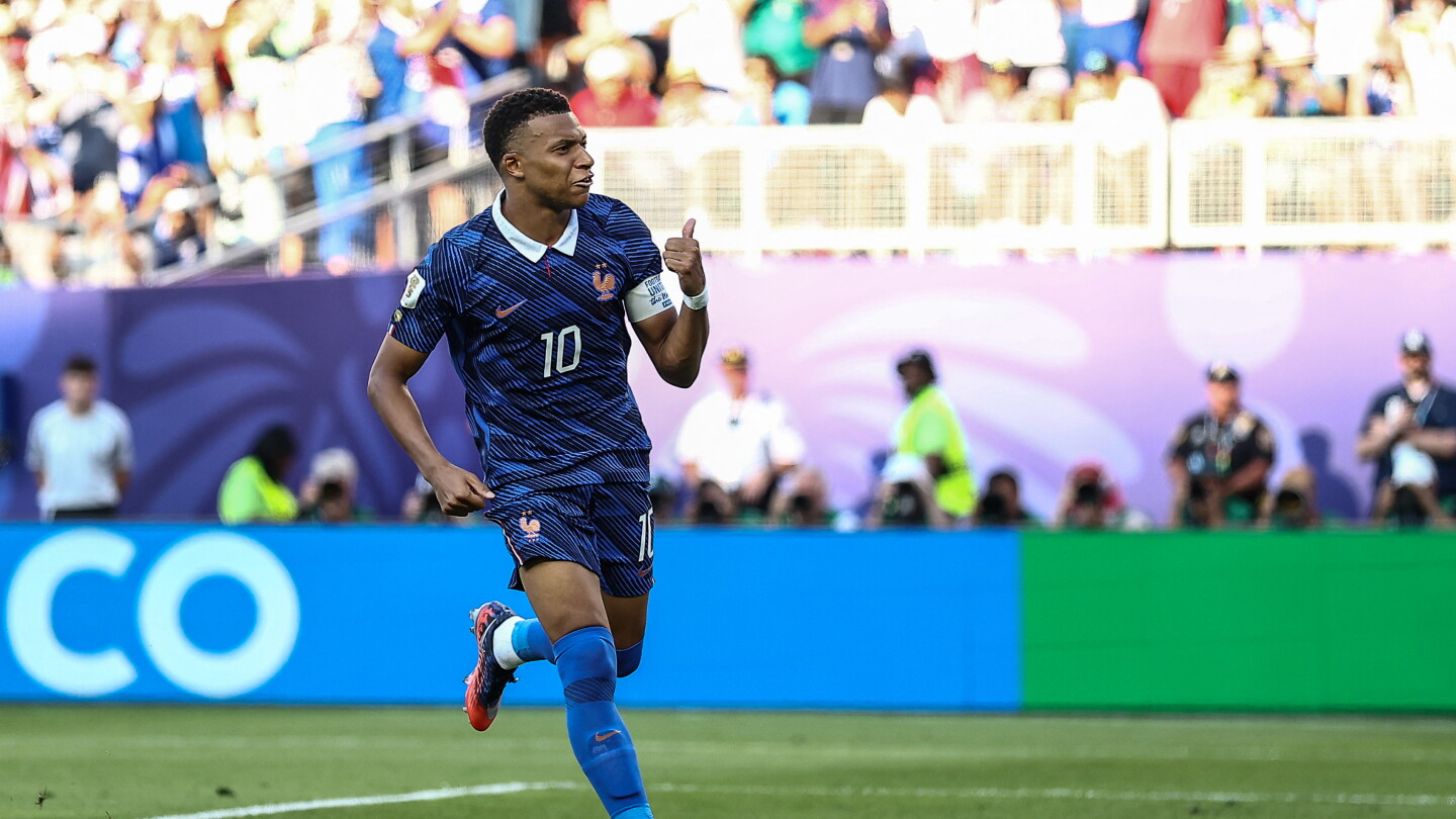 Mbappé admite "dolor temporal" por la frustración en el Mundial