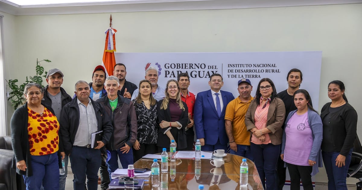 Destacan diálogo entre Indert y organizaciones campesinas para regularizar tierras