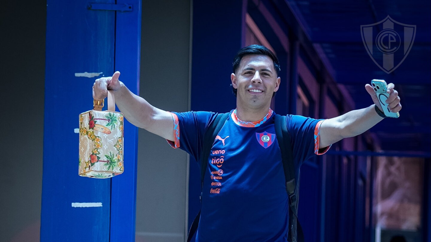 Blas Riveros se reserva para la Copa Libertadores