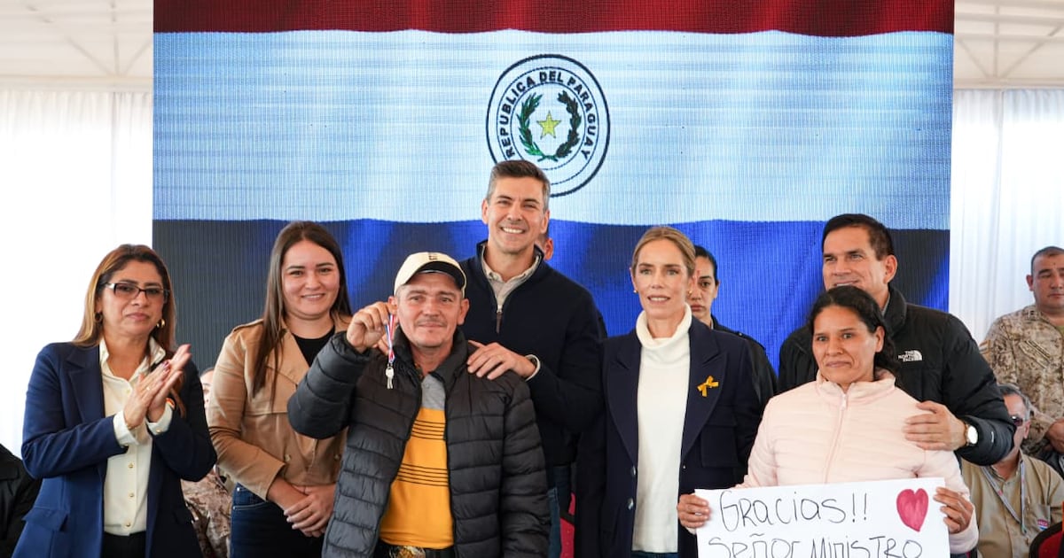 Gobierno entrega 179 viviendas y destaca inversión habitacional en Concepción