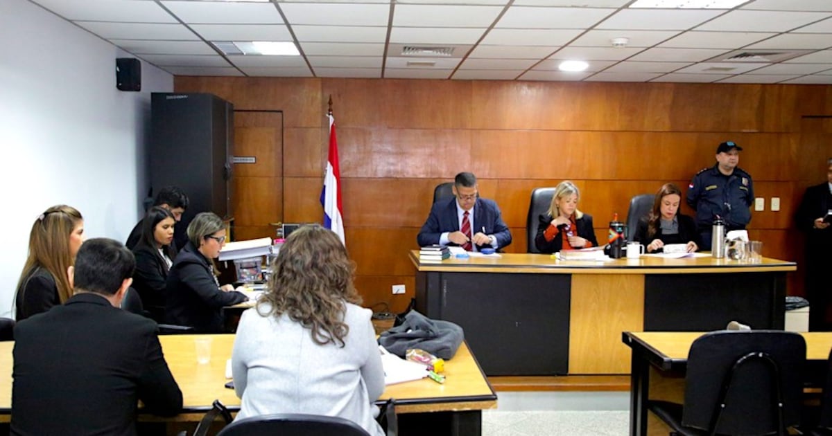 Desmienten 6 exámenes en un día en caso Rivas