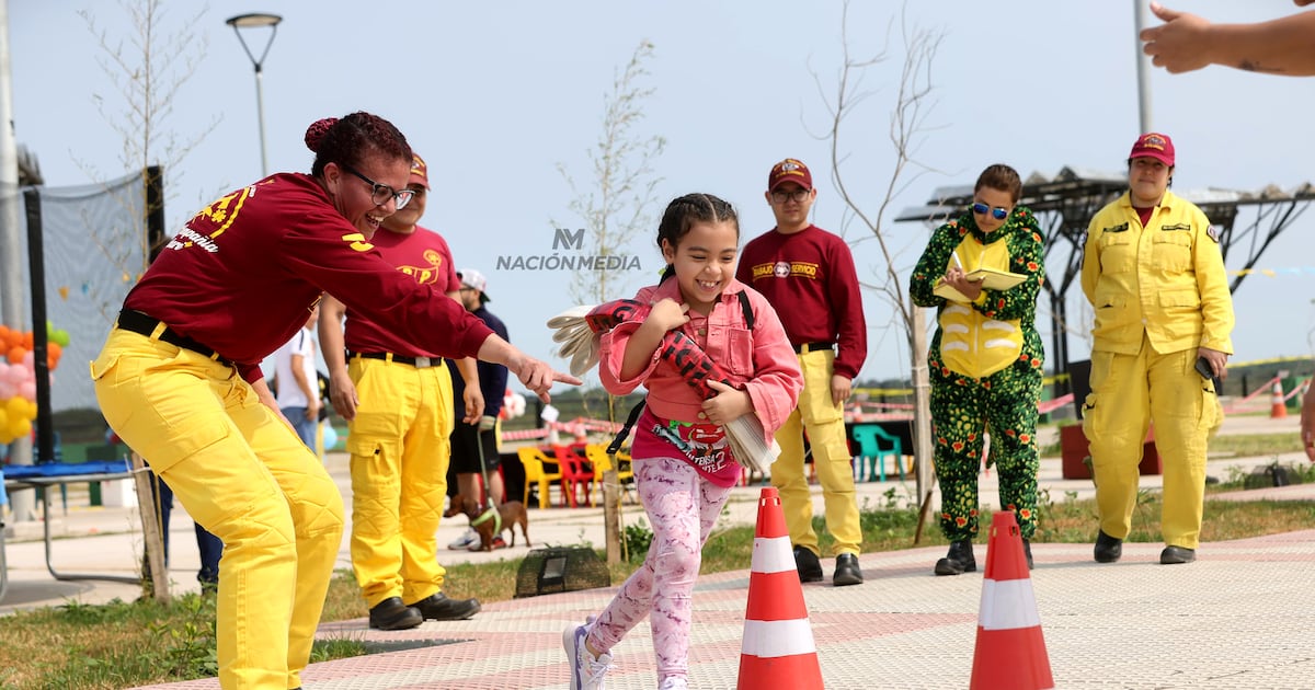 Festejo especial: niños y niñas podrán ser bomberos por un día en Asunción