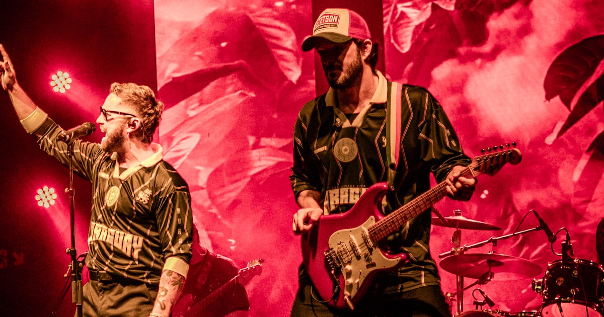 Kchiporros, Tierra Adentro y más artistas animarán el ASUFEST 489 en la Costanera