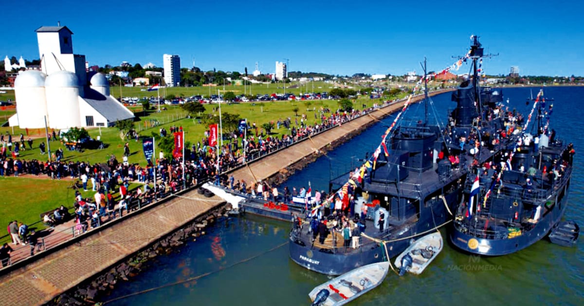 Buques de la Armada recibieron unas 3.000 visitas en Encarnación