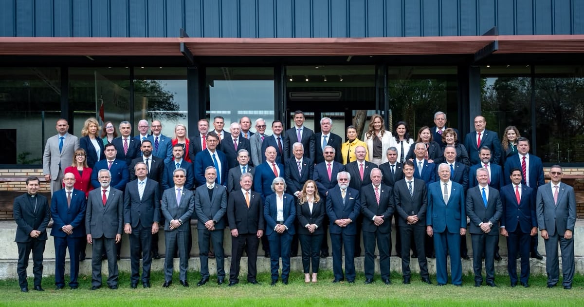 Peña y diplomáticos trazaron la agenda exterior para el segundo tiempo de su mandato