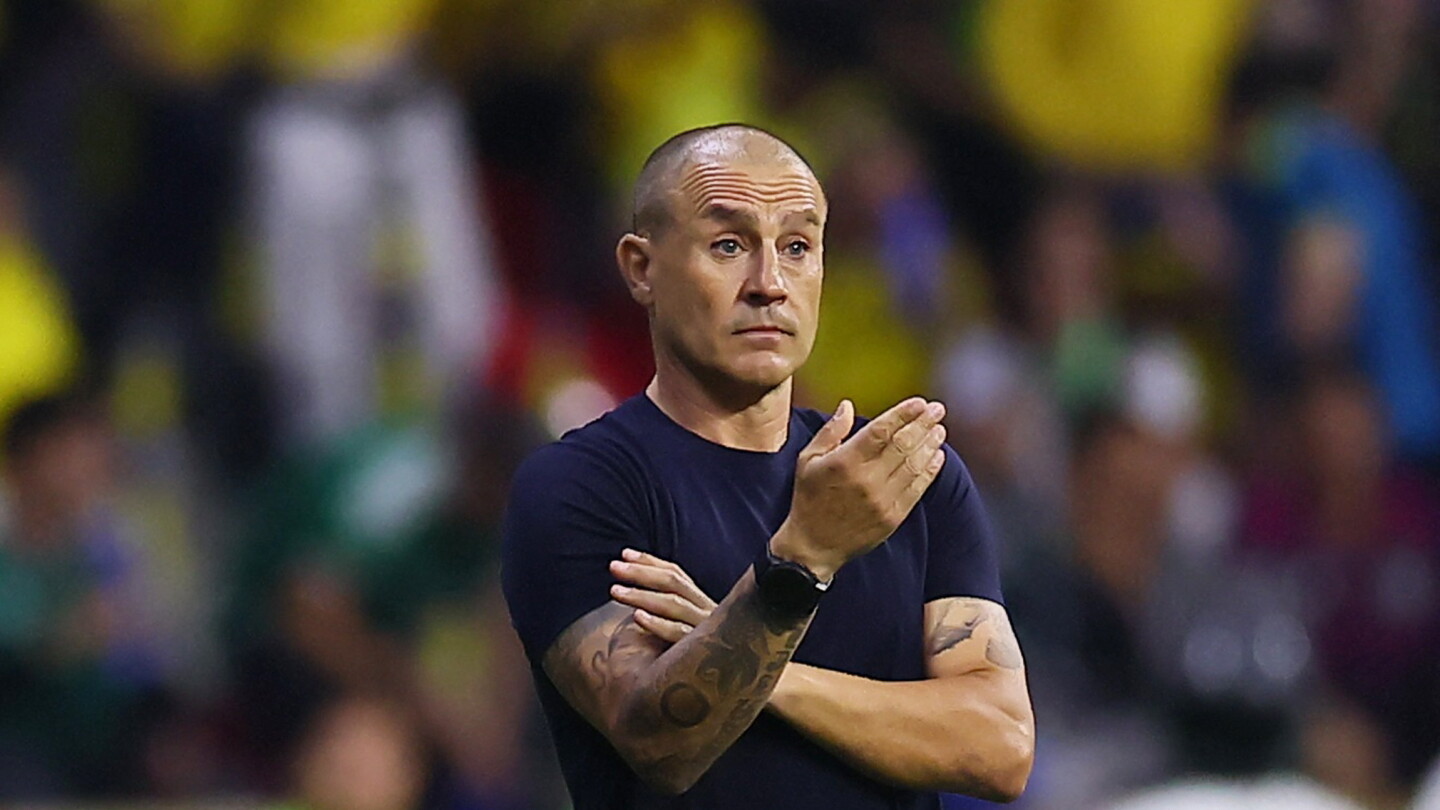 Cannavaro respalda a Infantino