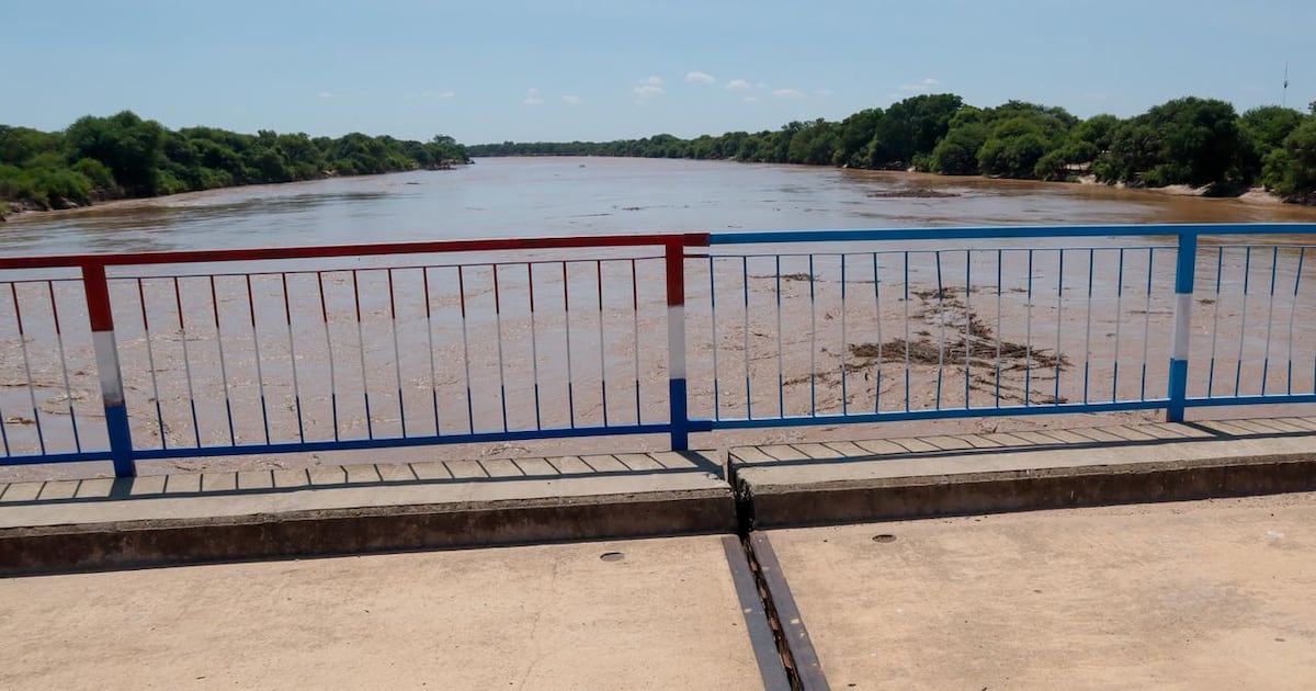 Paraguay y Argentina aceleran su integración con nuevos puentes, energía y navegación
