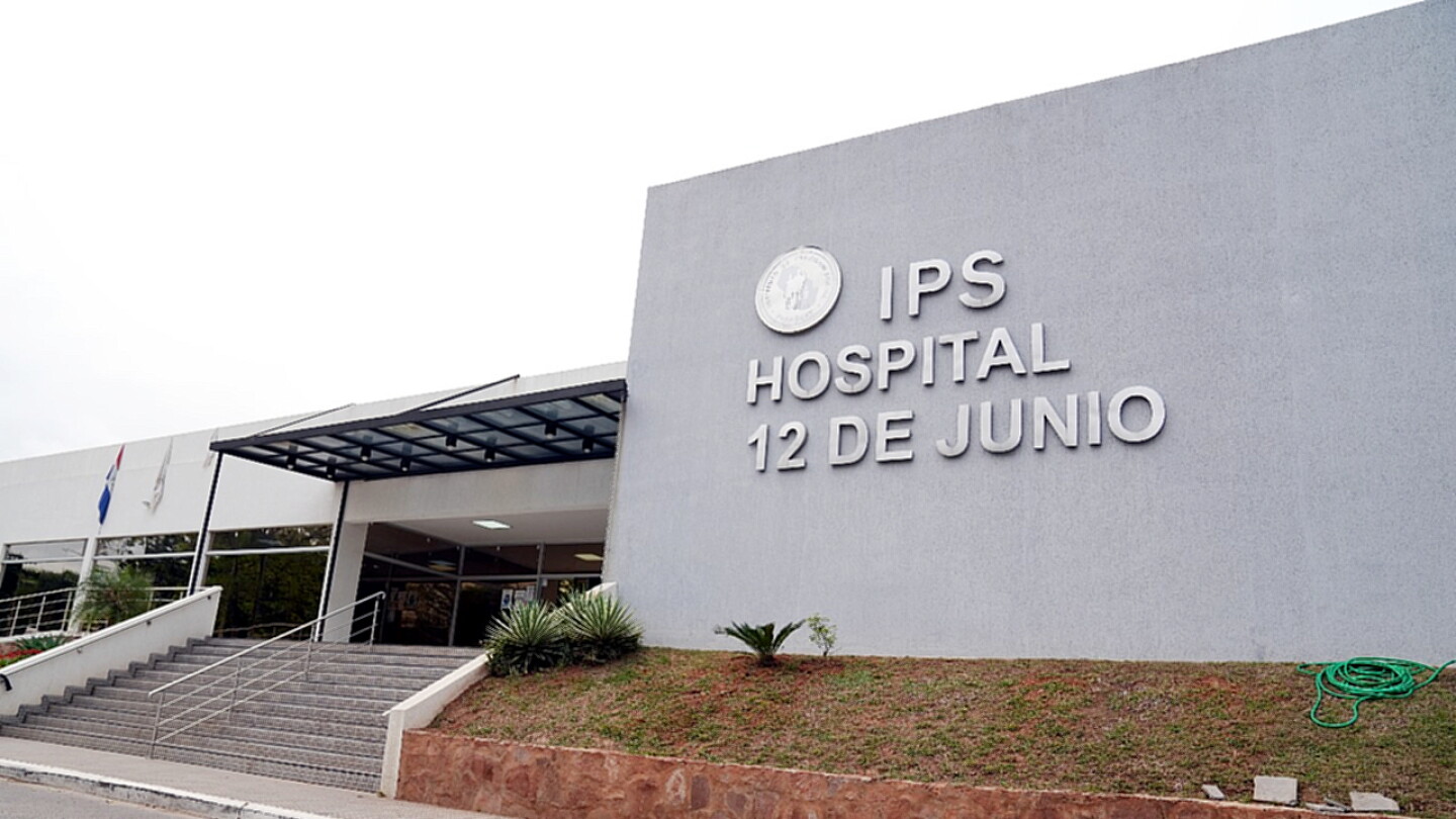 Asegurada del IPS denuncia larga espera para agendar turnos en el Hospital 12 de Junio