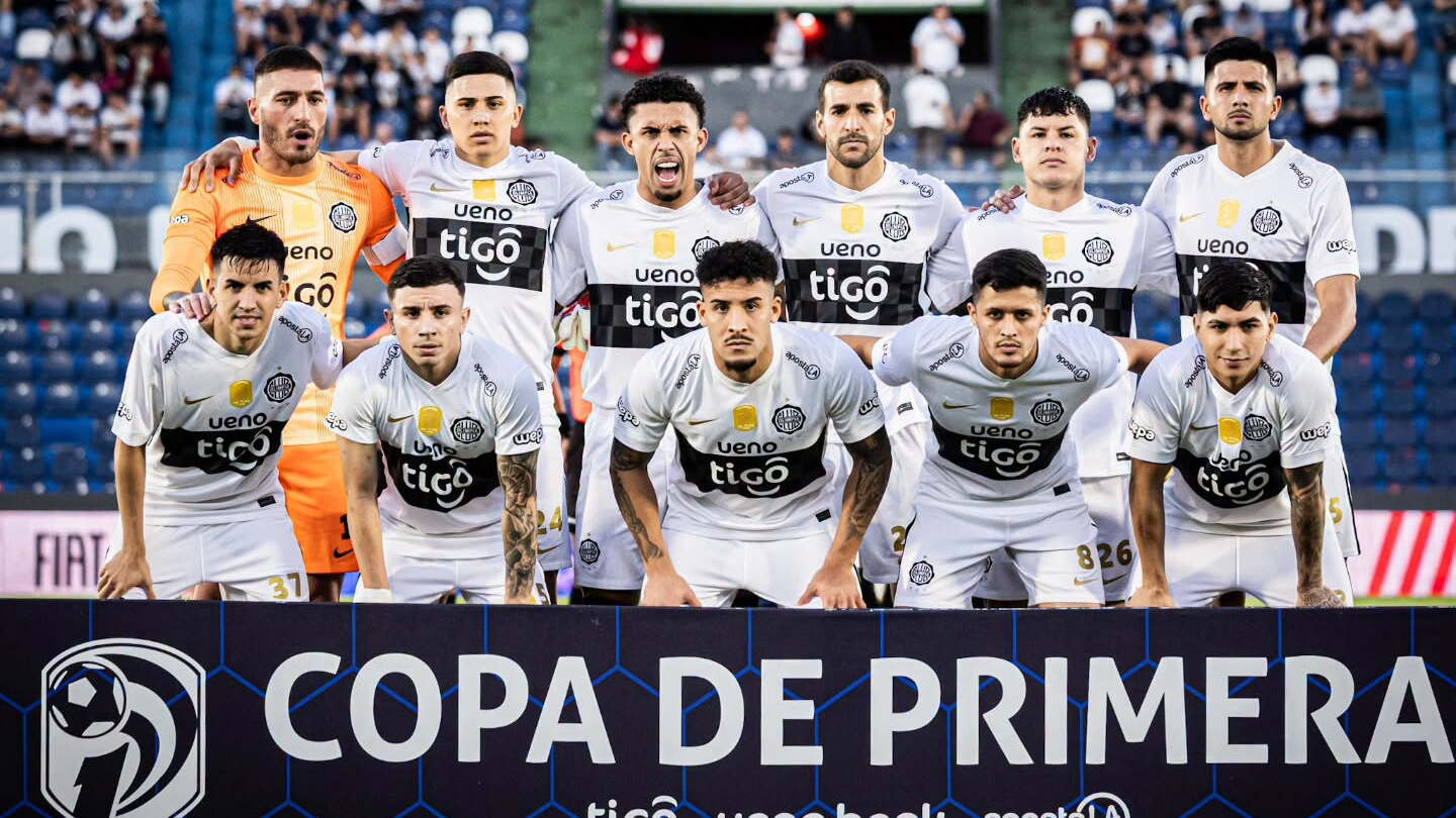 Olimpia, entre la rotación y la falta de un equipo base