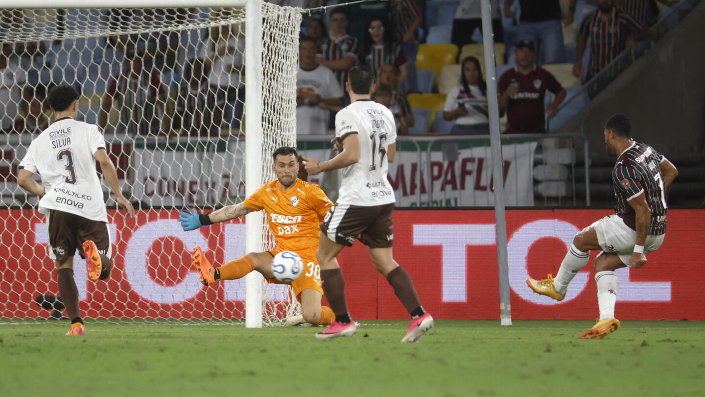 Fluminense avanza hacia semifinales tras vencer a Platense