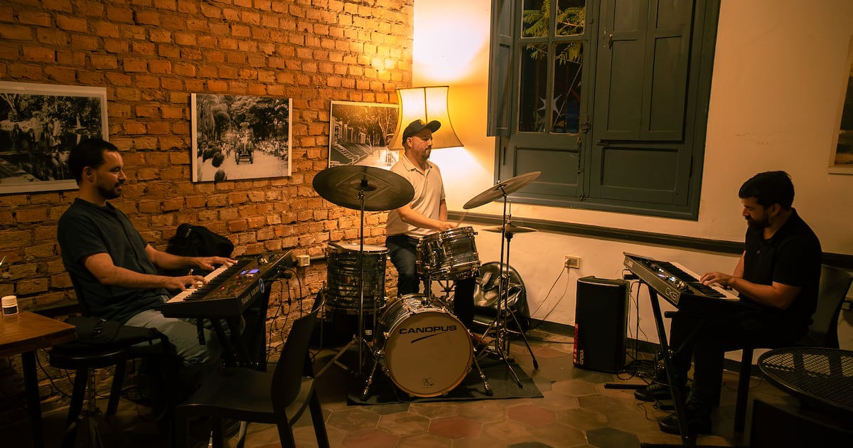 Los jueves son de “Jazz Jam Session” junto al baterista Víctor Morel