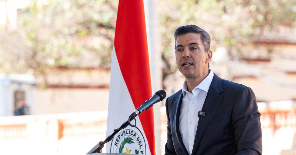 Peña afirma que reclamo salarial docente ya está en manos del Congreso