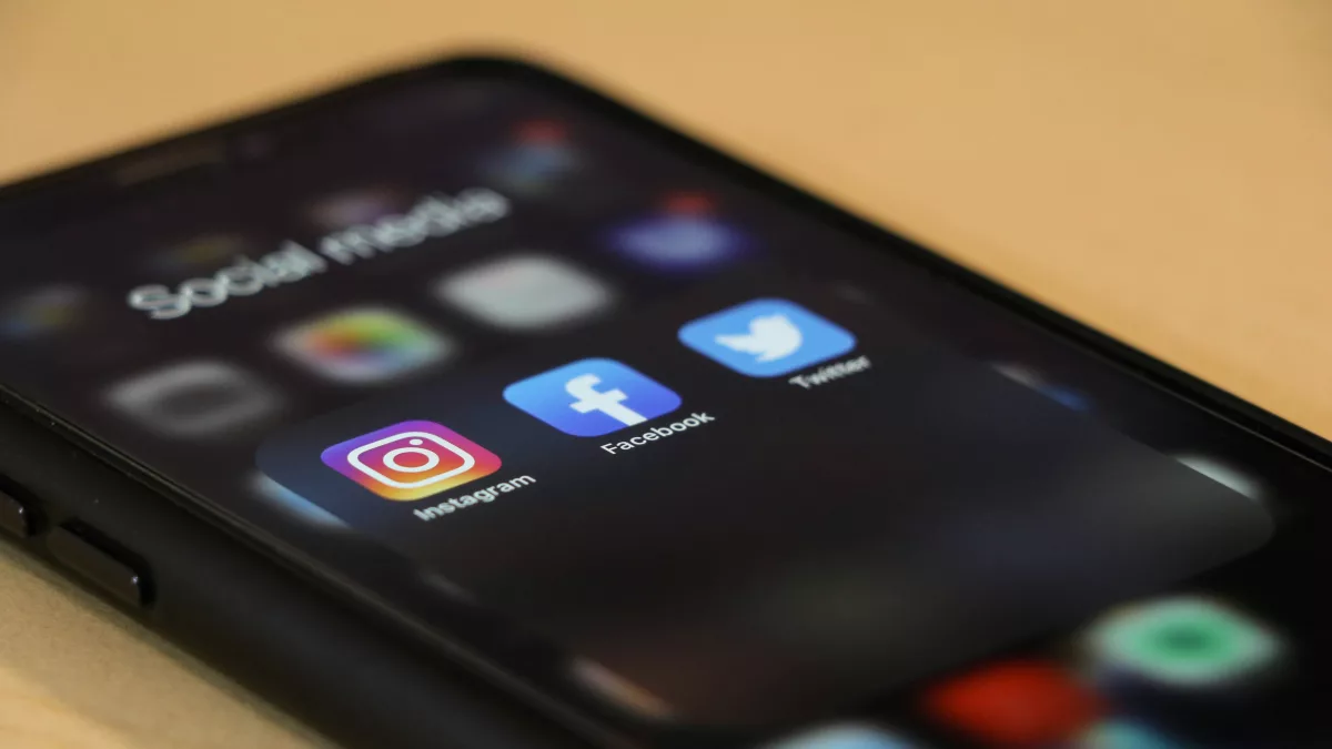 Publicidad no declarada en redes: el artículo que vuelve codeudor al influencer, y deja indemne a la plataforma