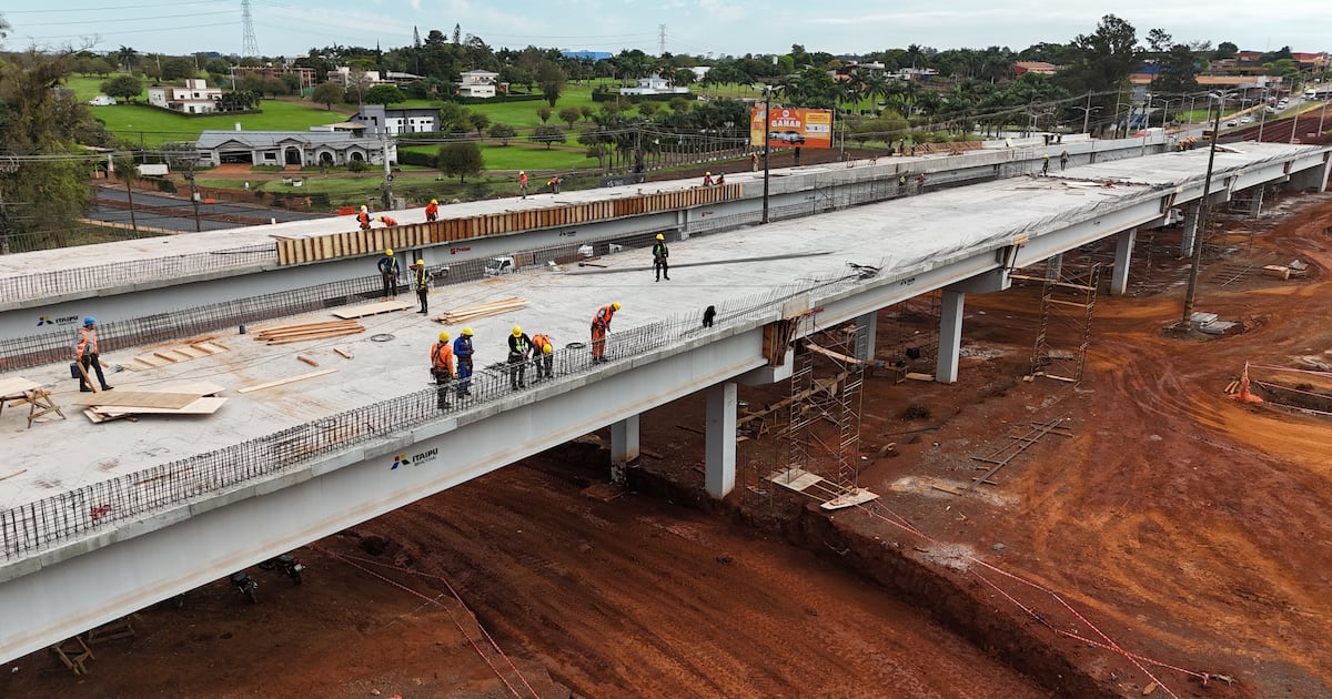Viaducto del Km 10 de Ciudad del Este alcanza 65% de avance y mantiene cronograma pese a lluvias