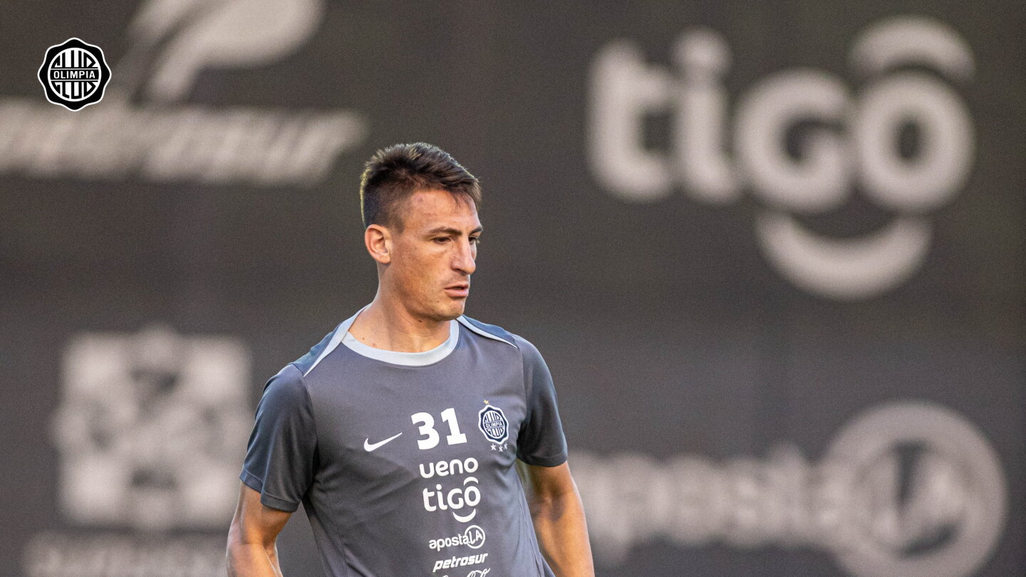 Vitamina Sánchez perfila variantes para medir a San Lorenzo