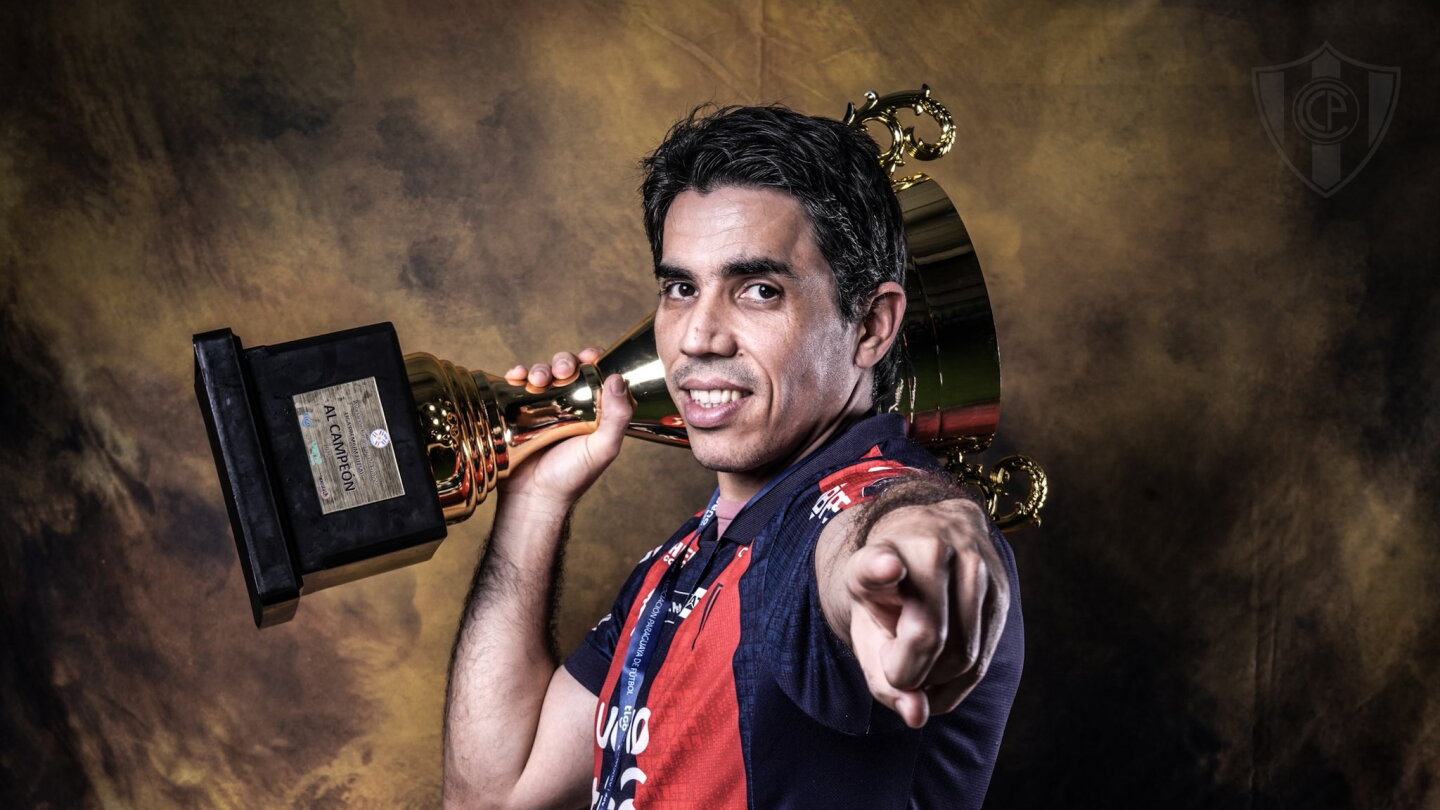 Gary Ayala y la vez que estuvo a punto de pasar a Olimpia