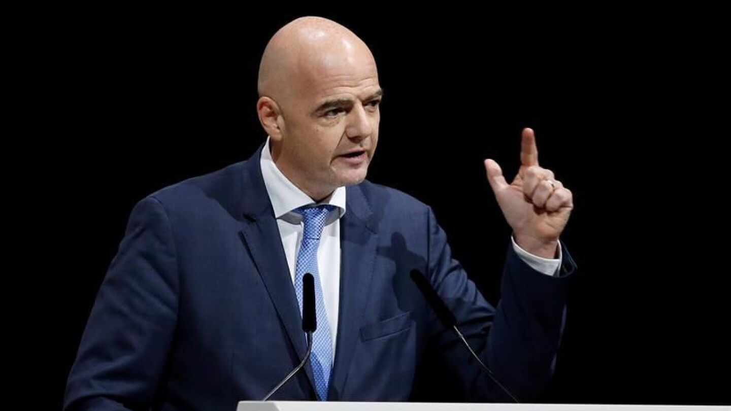 La FA pide a Infantino que revele documentos del plan para privatizar el Mundial