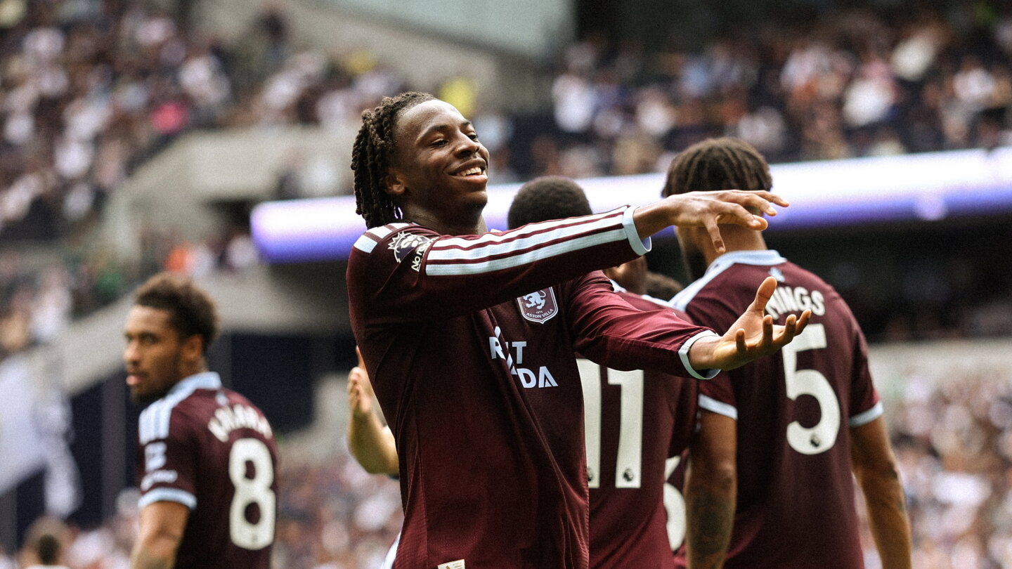 Aston Villa logra su primera victoria en la Premier League