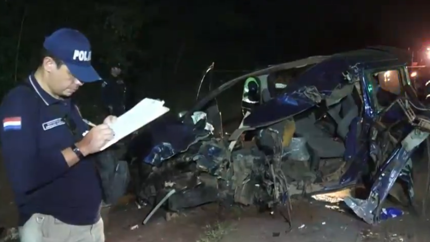 Violento choque frontal deja un fallecido en J. Augusto Saldívar