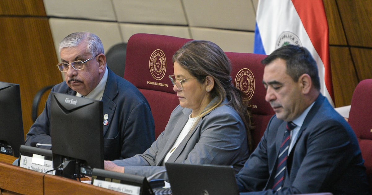 Presupuesto de Salud para 2027 prioriza medicamentos y compromisos financieros