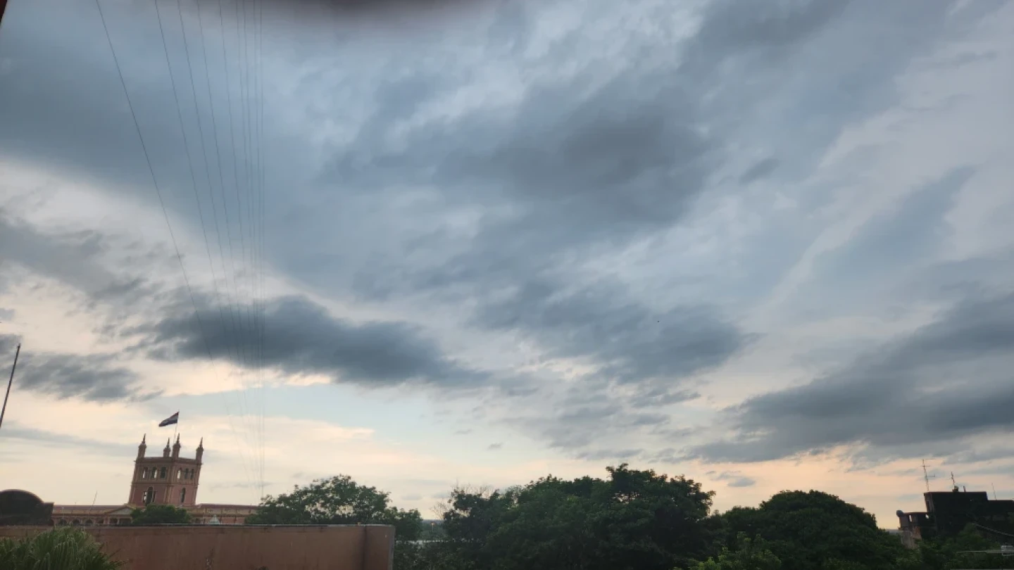 Tormentas abrirán paso al calor: Así estará el tiempo este martes en Paraguay