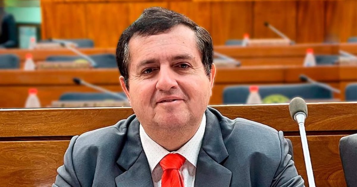 Diputado plantea fortalecer la medicina preventiva y que las USF funcionen las 24 horas