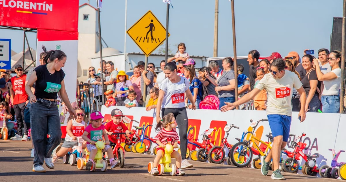 Encarnación: más de 500 niños participan en la tradicional Carrera de Triciclos