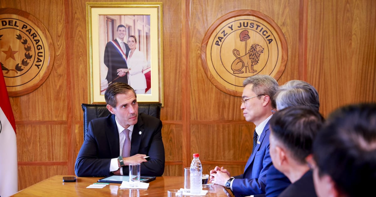 Abren conversaciones con Taiwán sobre inversiones en inteligencia artificial