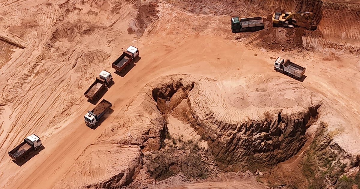 Paraguay apunta a la extracción de uranio, titanio, litio y tierras raras, según viceministro
