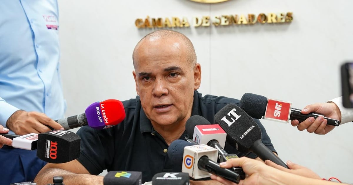 Plana mayor de la ANR se concentra en la junta para vigilar comicios, afirmó Núñez