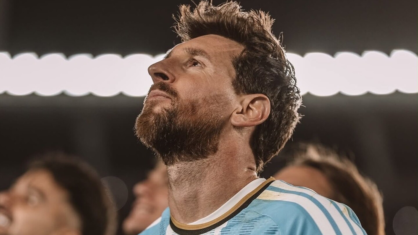Messi, tras despedirse de la selección: “Ya extraño vestir la celeste y blanca”