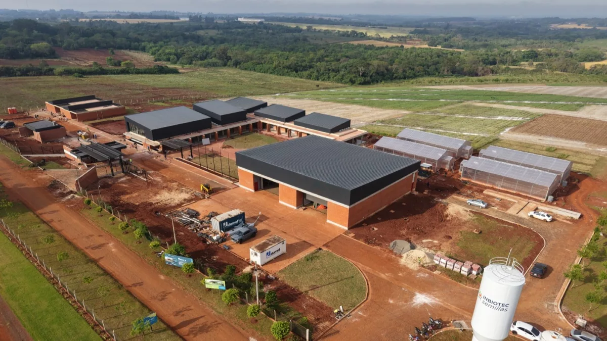Ponen US$ 4,5 millones para la investigación agrícola: construcción de parque tecnológico de Encarnación llega a más del 50%