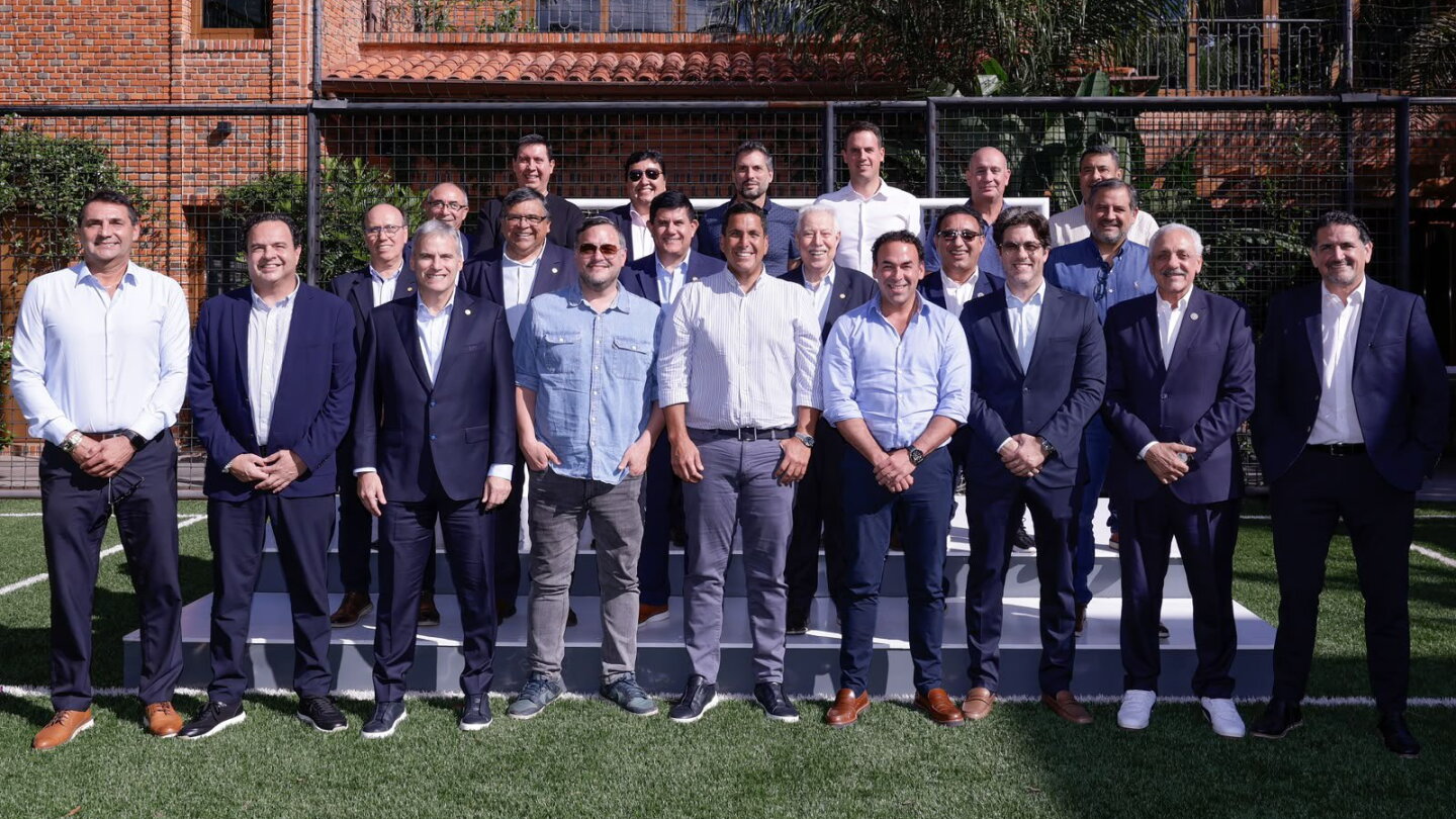 APF busca seguir con el “desarrollo del fútbol paraguayo”